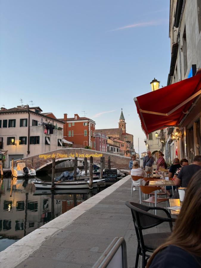 Ca' Donin - Centro Storico Apartment คิออกเจีย ภายนอก รูปภาพ